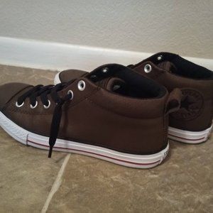Leather Converse Chuck Taylor Street Boots Mid Top